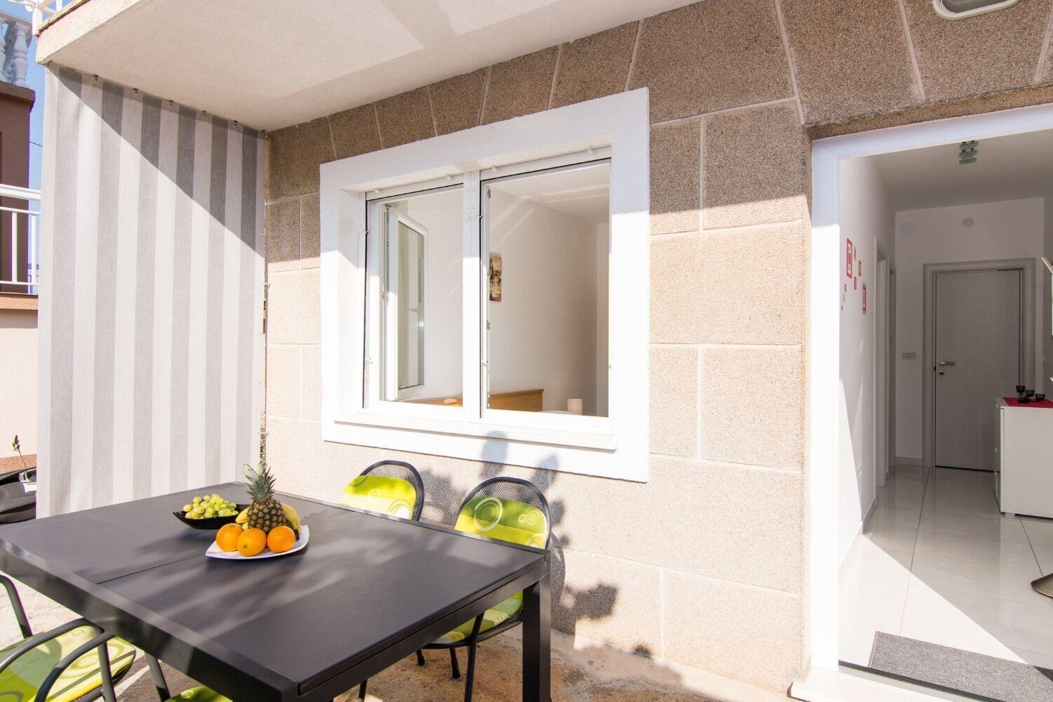 Apartments Ivica - Garden Terrace スラティネ エクステリア 写真