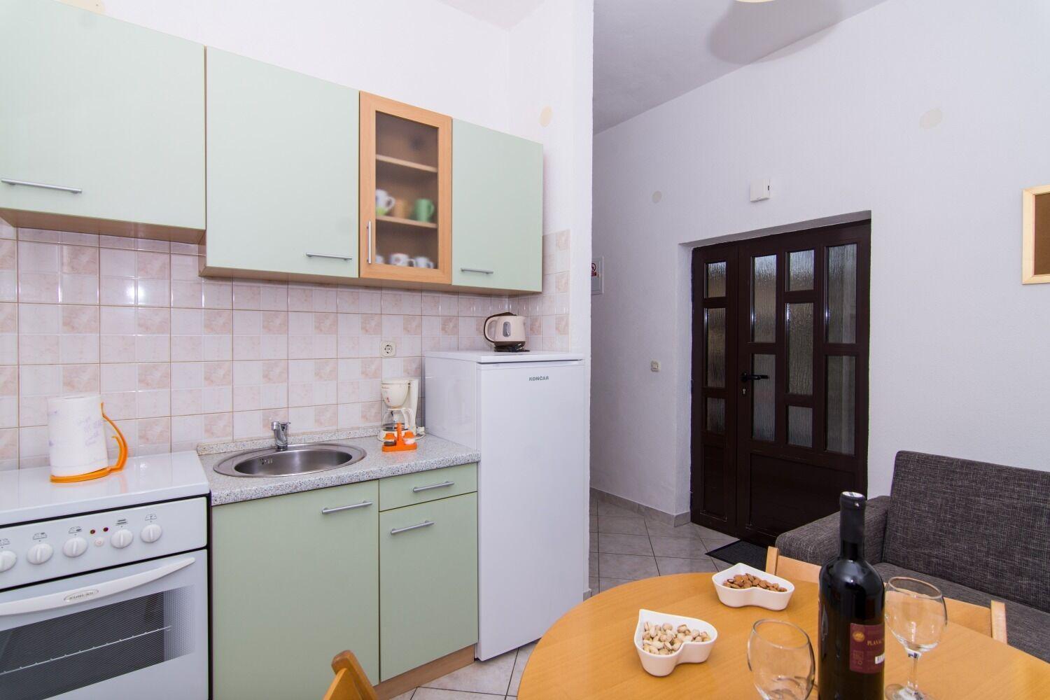 Apartments Ivica - Garden Terrace スラティネ エクステリア 写真